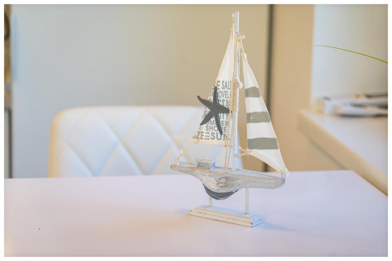 Kenese Regatta Apartman Balatonkenese Ngoại thất bức ảnh